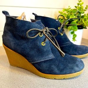 Sperry Harlow Chukka Boot Size 8 Navy Blue Suede 3" Wedge Heel